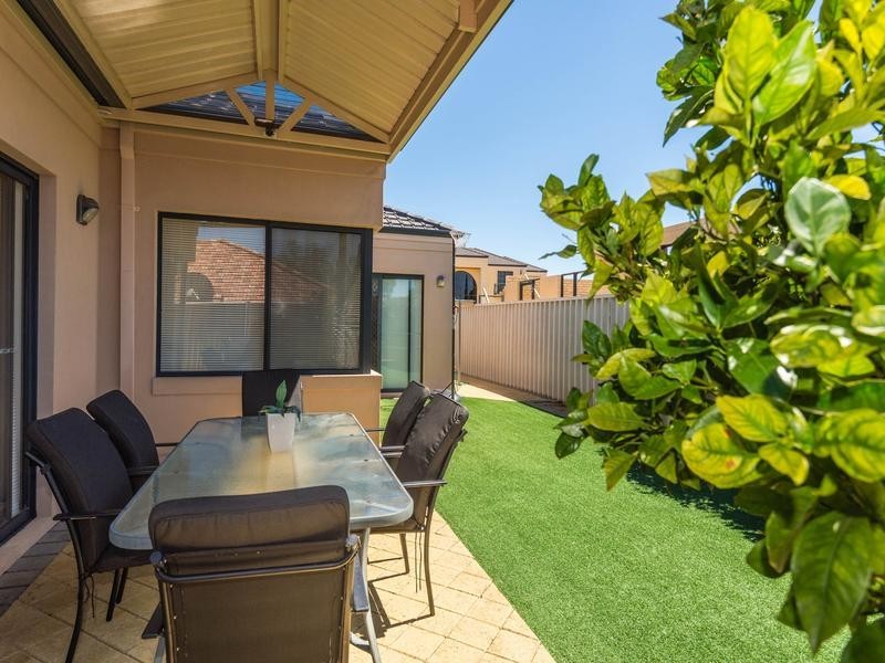 13 Santara Circle, Dianella WA 6059