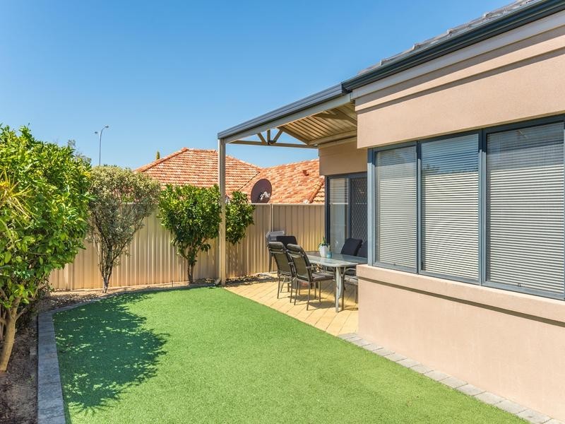 13 Santara Circle, Dianella WA 6059
