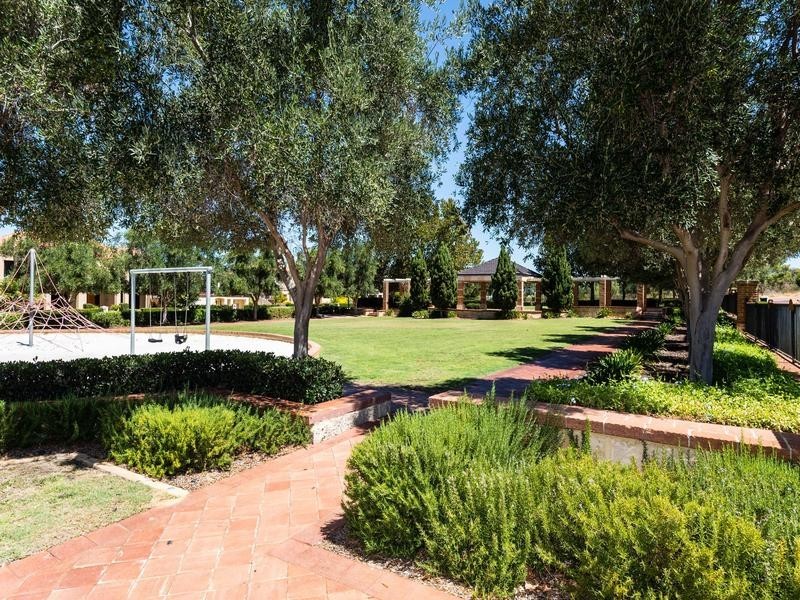 13 Santara Circle, Dianella WA 6059