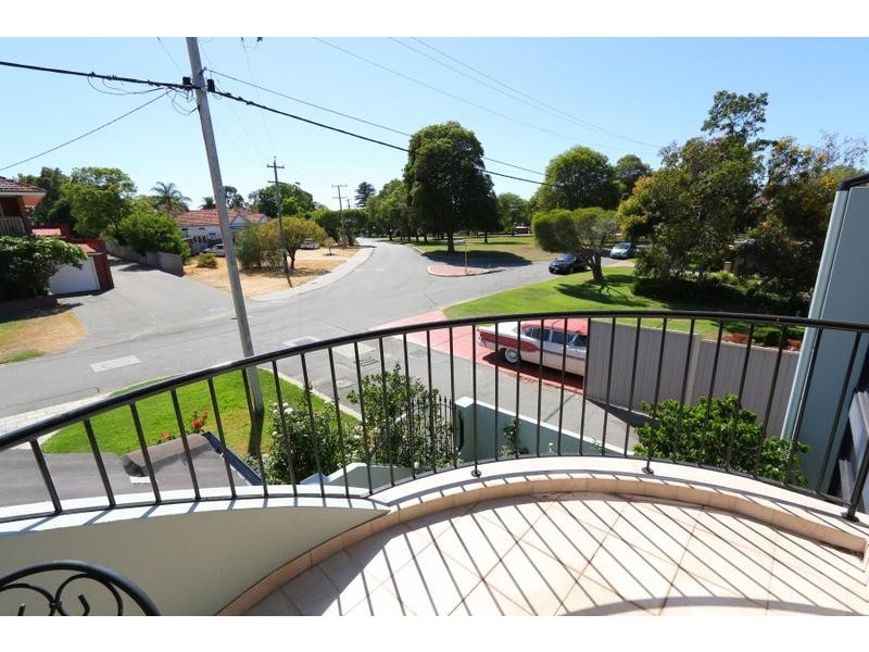 17 Lanark Street, Coolbinia WA 6050