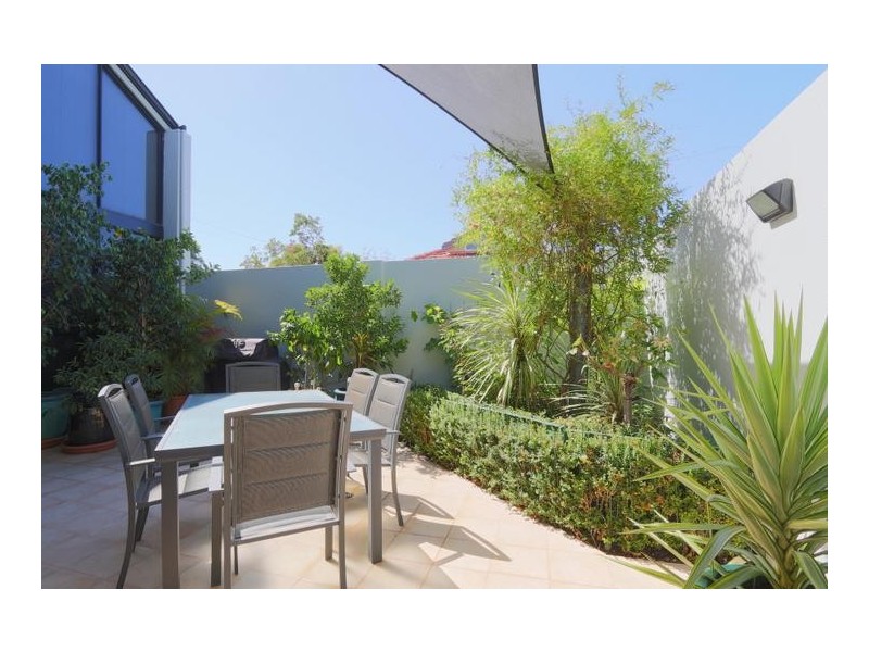 17 Lanark Street, Coolbinia WA 6050