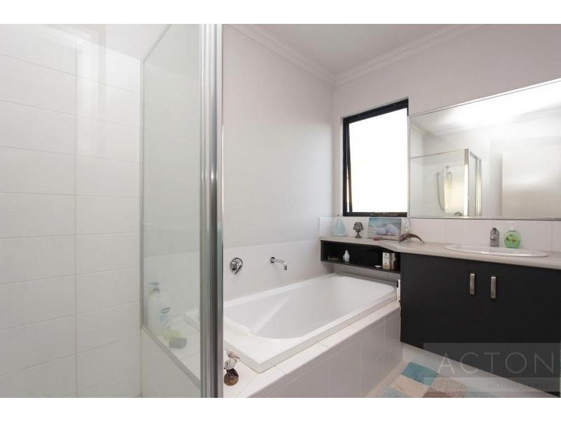 3 Selwyn Place, Rivervale WA 6103