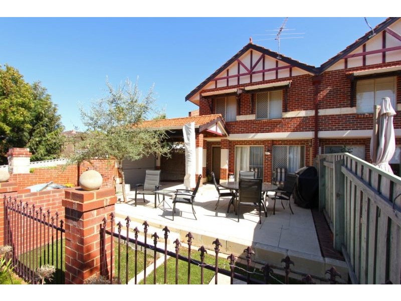 1/3-5 Conroy Street, Maylands WA 6051