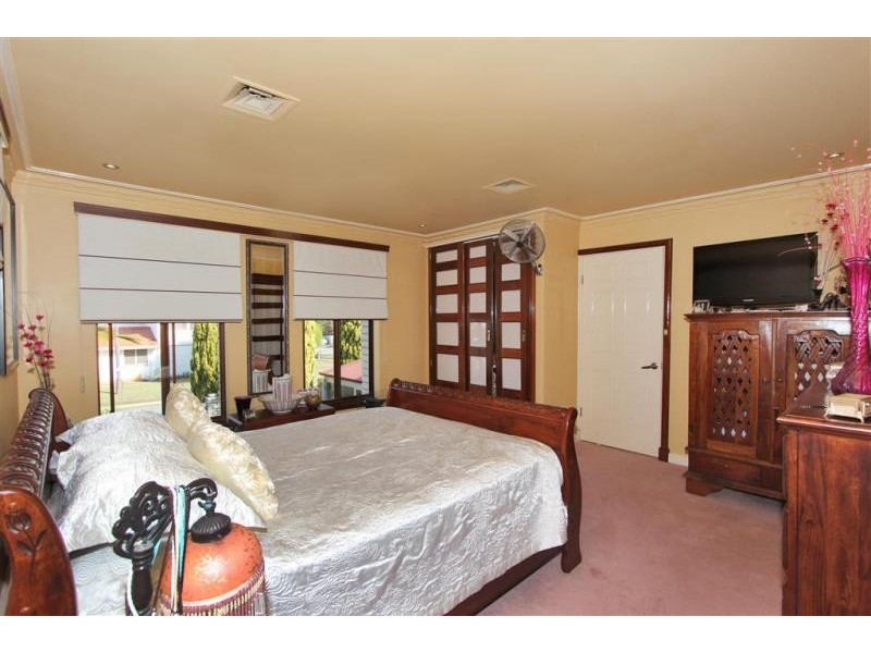 14 Salamander Street, Dianella WA 6059