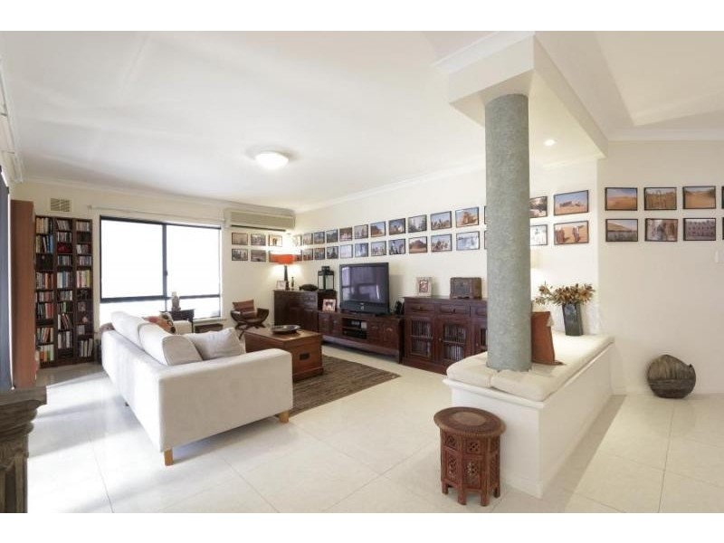 6 Ralston Place, Dianella WA 6059