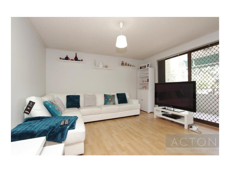 11/18 Eighth Avenue, Maylands WA 6051