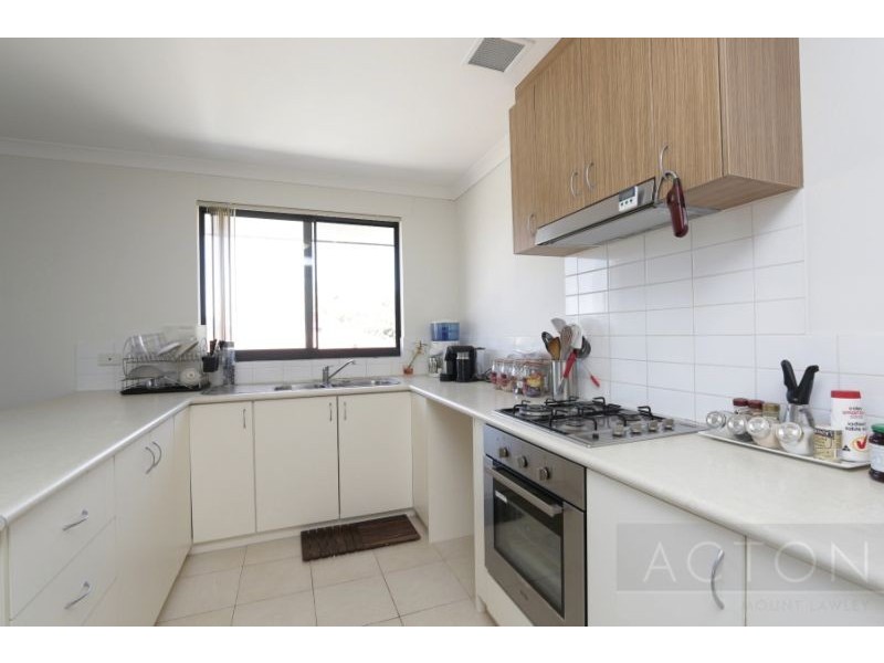 14/27 Burton Street, Bentley WA 6102