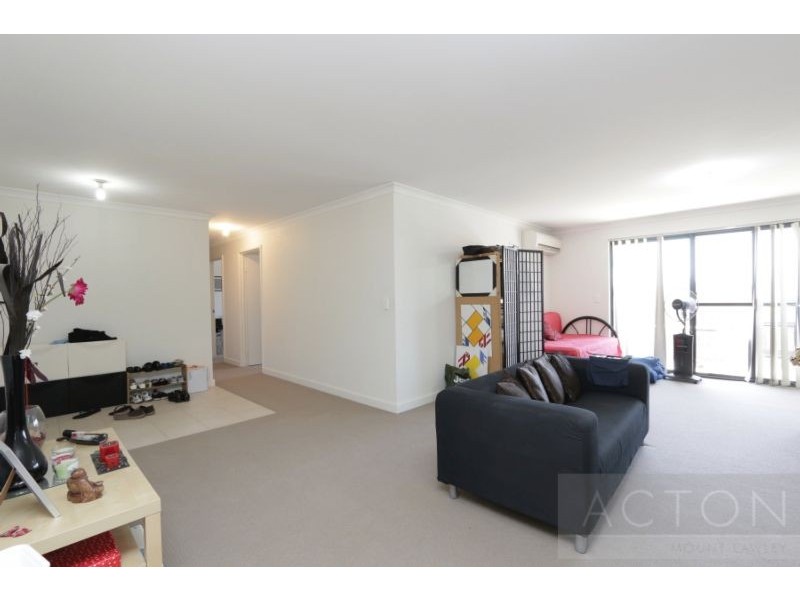 14/27 Burton Street, Bentley WA 6102