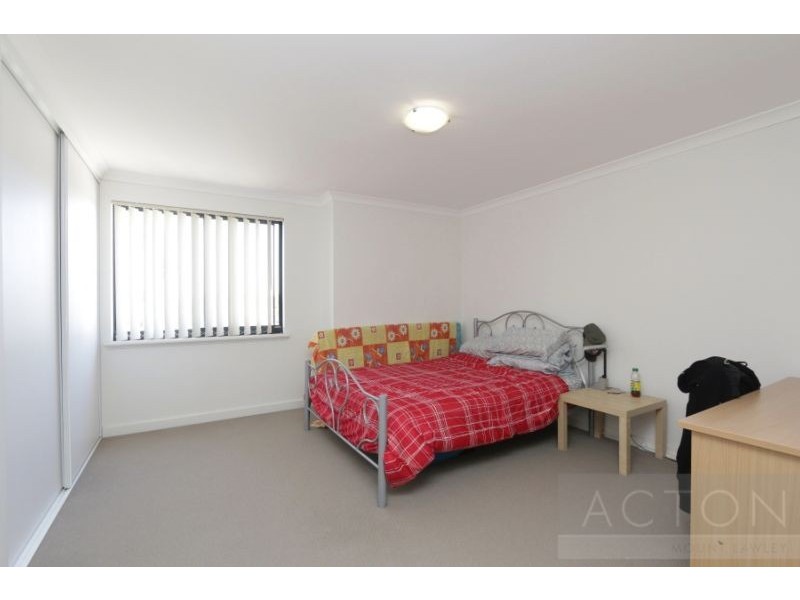 14/27 Burton Street, Bentley WA 6102