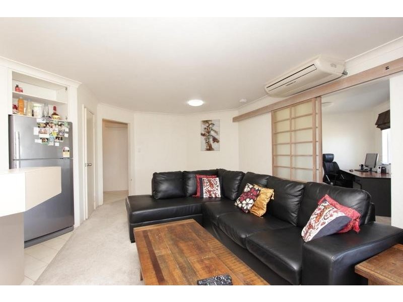 10/18 Fogerthorpe Crescent, Maylands WA 6051