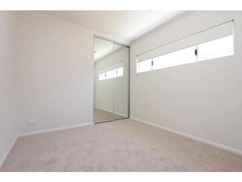 8A Jesmond Place, Dianella WA 6059