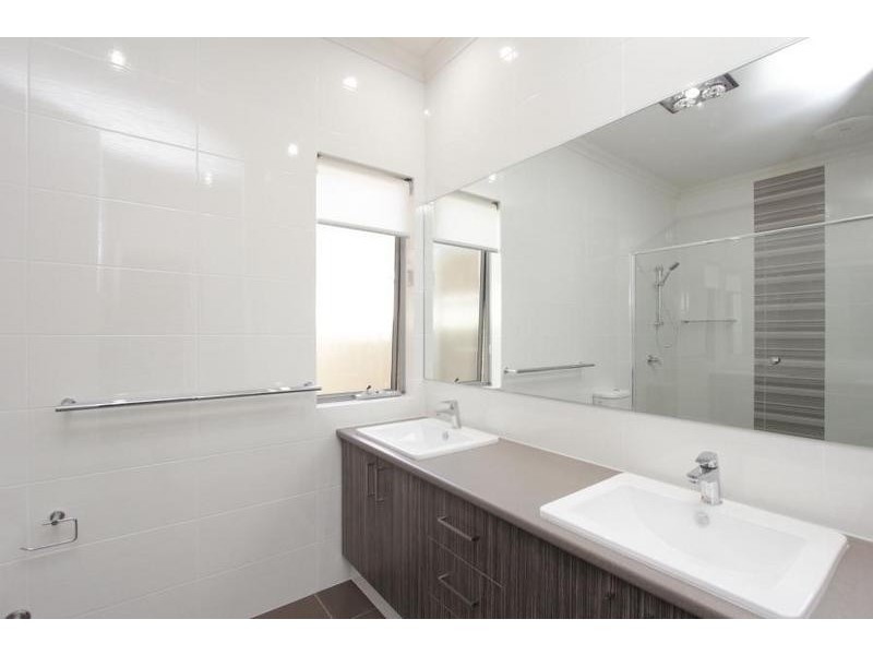 8A Jesmond Place, Dianella WA 6059