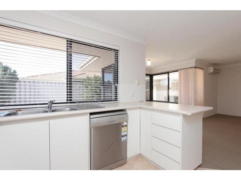7/43A Wright Crescent, Bayswater WA 6053
