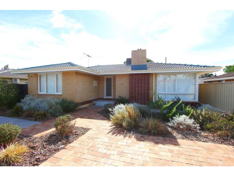 129 Pola Street, Dianella WA 6059