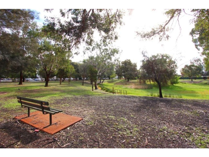 129 Pola Street, Dianella WA 6059