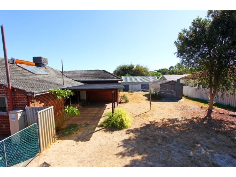 35 Wandarrie Avenue, Yokine WA 6060