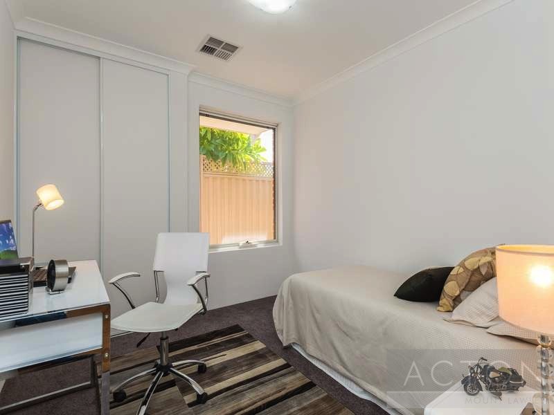 144A Tenth Avenue, Inglewood WA 6052