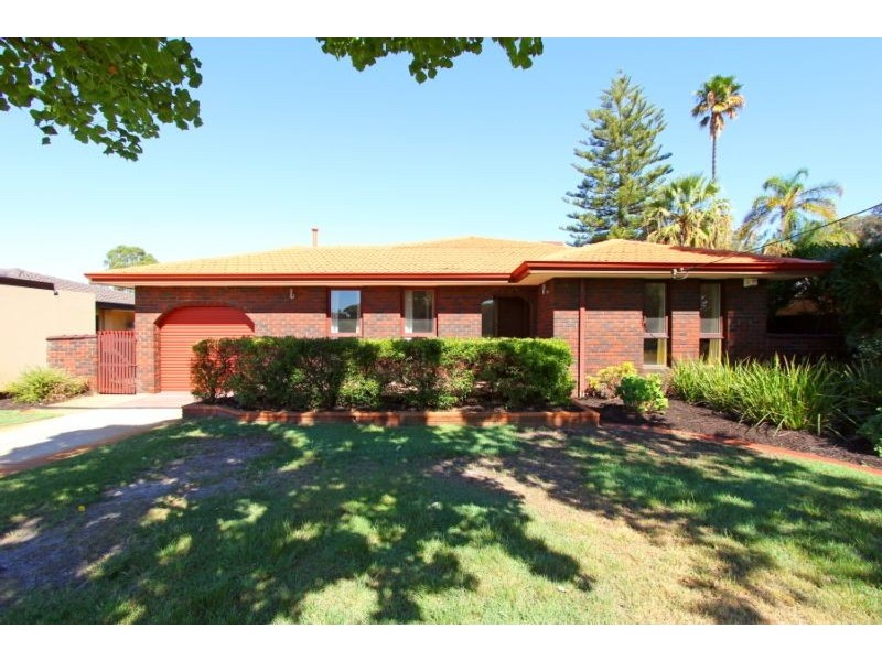 21 Penguin Street, Dianella WA 6059