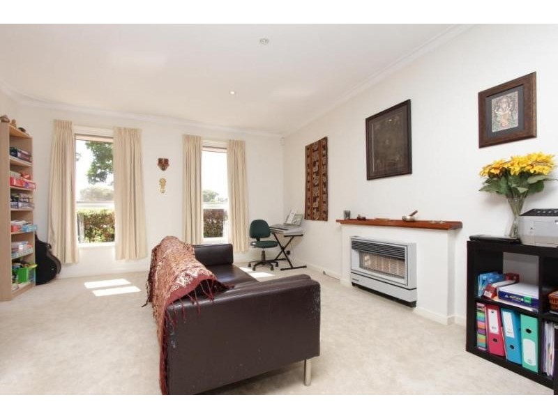 21 Penguin Street, Dianella WA 6059