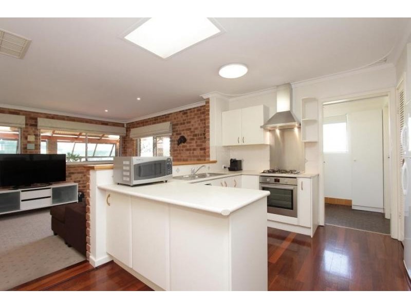 21 Penguin Street, Dianella WA 6059