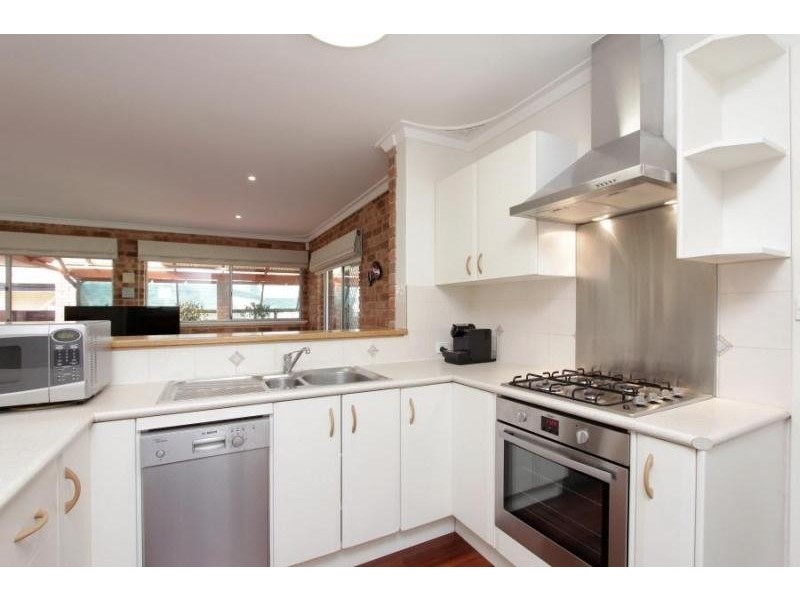 21 Penguin Street, Dianella WA 6059