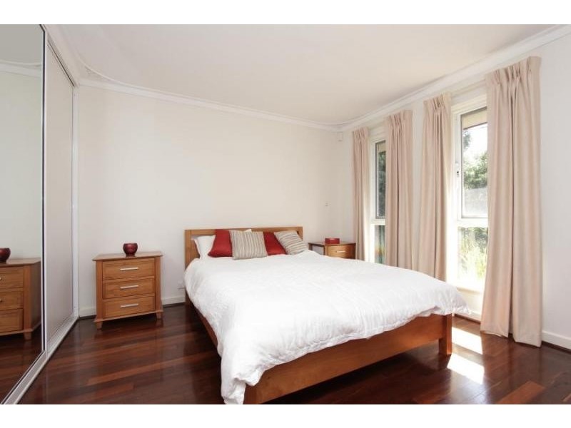 21 Penguin Street, Dianella WA 6059