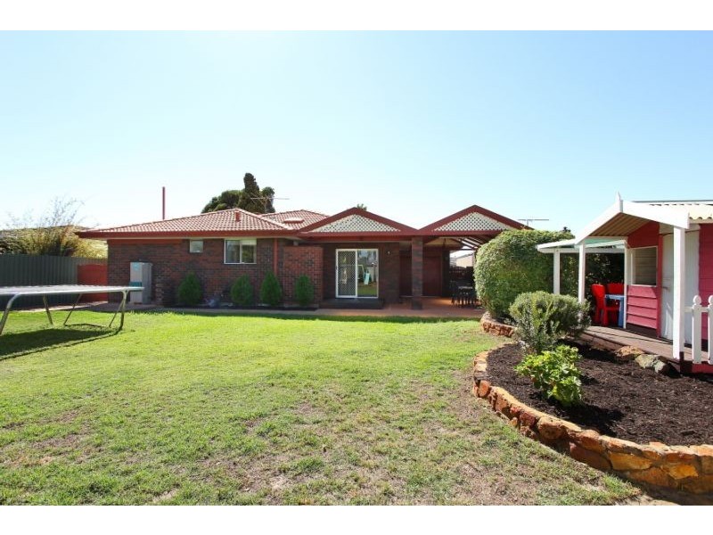 21 Penguin Street, Dianella WA 6059