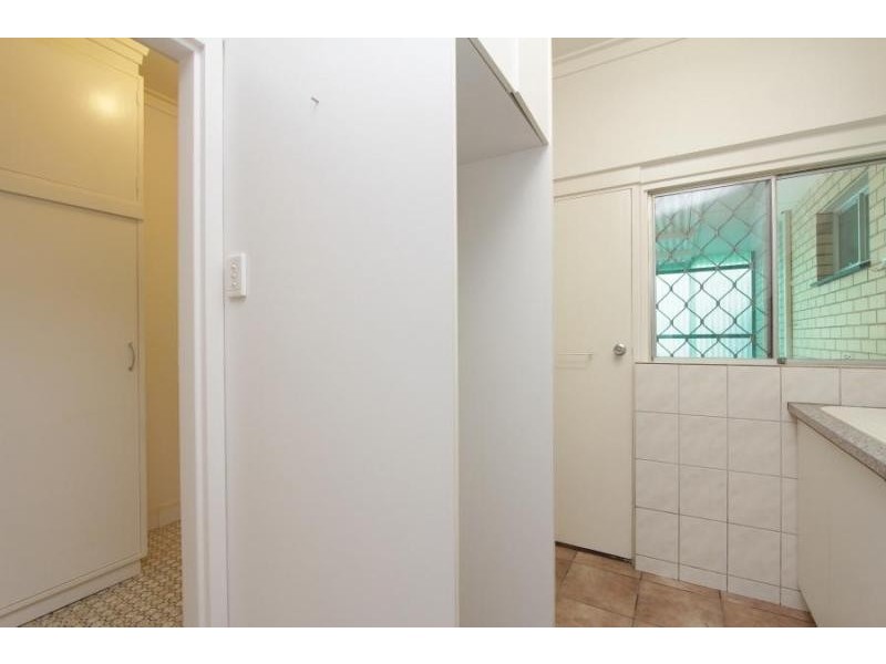 261 Alexander Drive, Dianella WA 6059