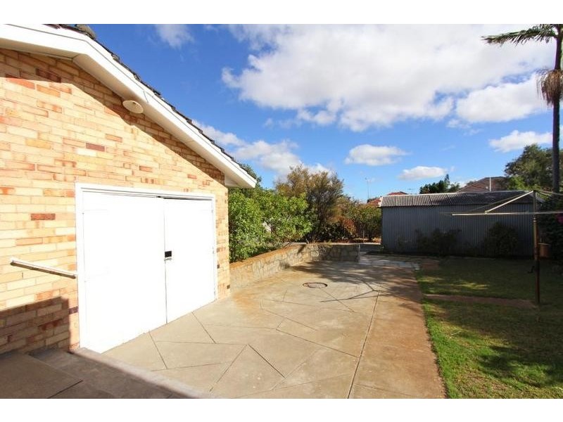 33 Armadale Crescent, Coolbinia WA 6050