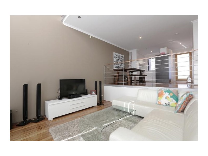 3/2 Third Avenue, Mount Lawley WA 6050