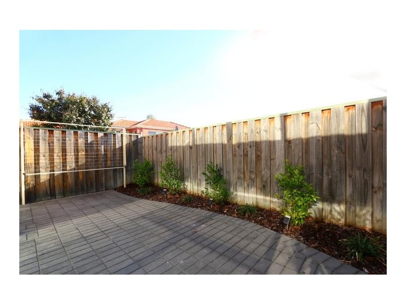 3/2 Third Avenue, Mount Lawley WA 6050