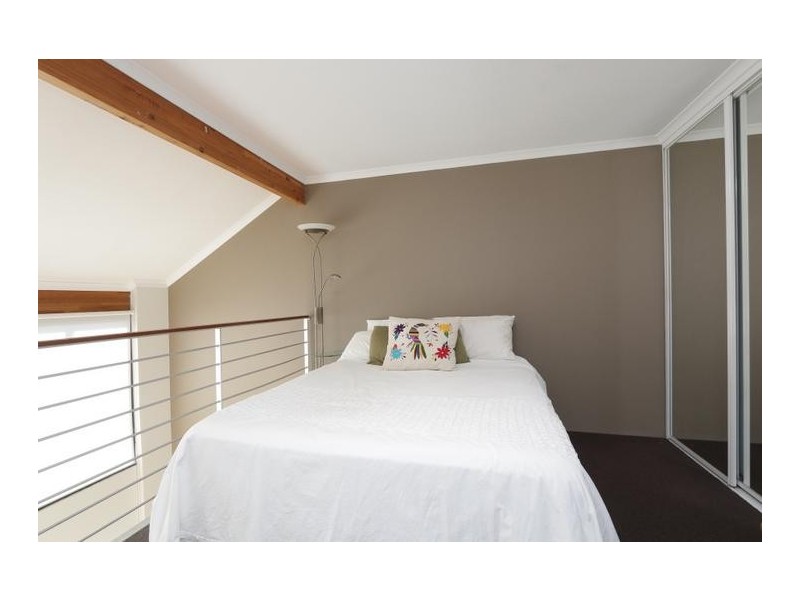 3/2 Third Avenue, Mount Lawley WA 6050