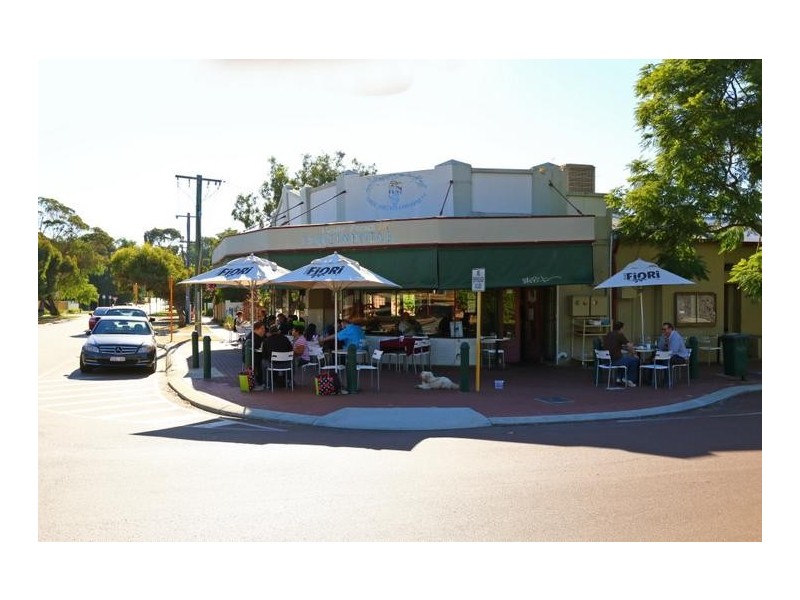 3/2 Third Avenue, Mount Lawley WA 6050