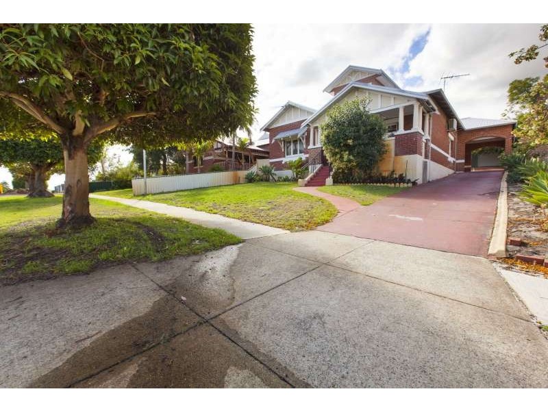 43 Kenilworth Street, Bayswater WA 6053