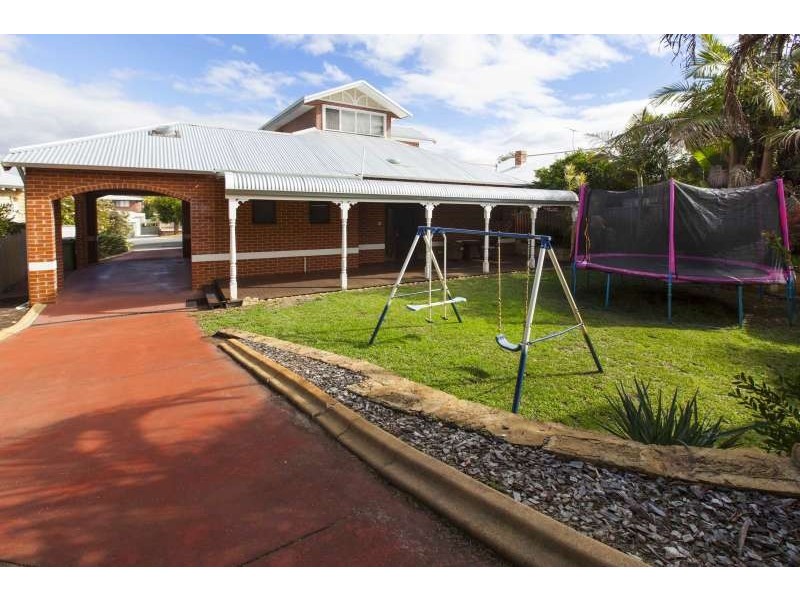 43 Kenilworth Street, Bayswater WA 6053