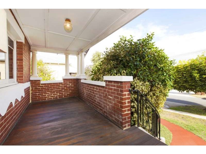 43 Kenilworth Street, Bayswater WA 6053