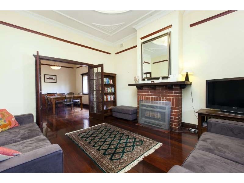 43 Kenilworth Street, Bayswater WA 6053