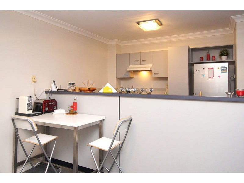 18/120 Lake Street, Perth WA 6000