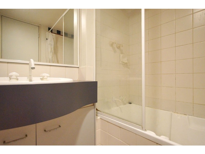 18/120 Lake Street, Perth WA 6000