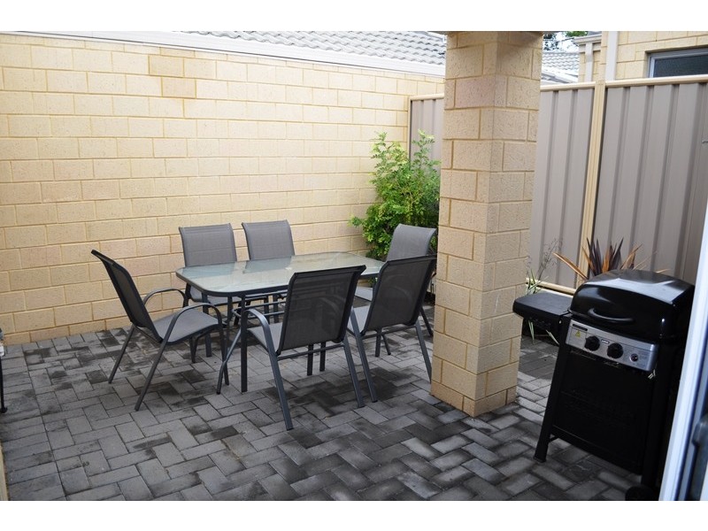 9A Phillips Grove, Innaloo WA 6018