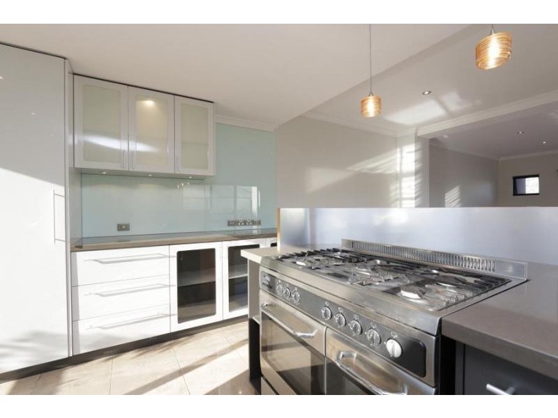 69 Tranby Road, Maylands WA 6051