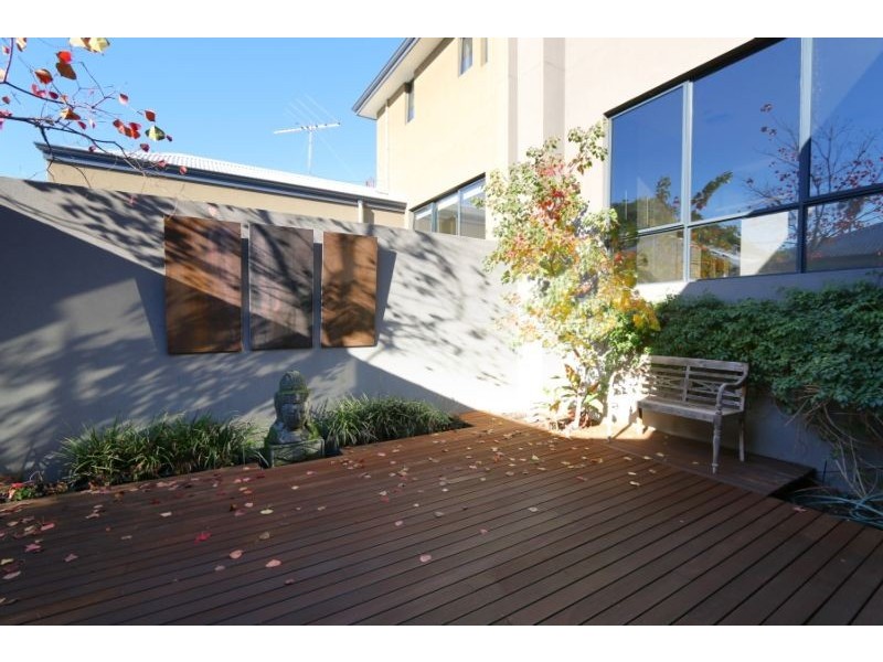 69 Tranby Road, Maylands WA 6051