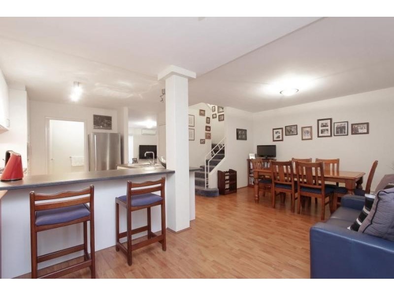 4/19 Fogerthorpe Crescent, Maylands WA 6051