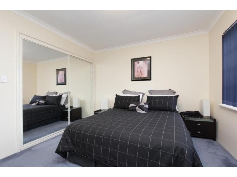 4/19 Fogerthorpe Crescent, Maylands WA 6051