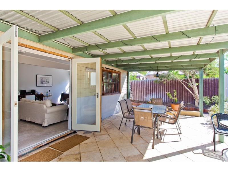 12 Hutt Street, Mount Lawley WA 6050