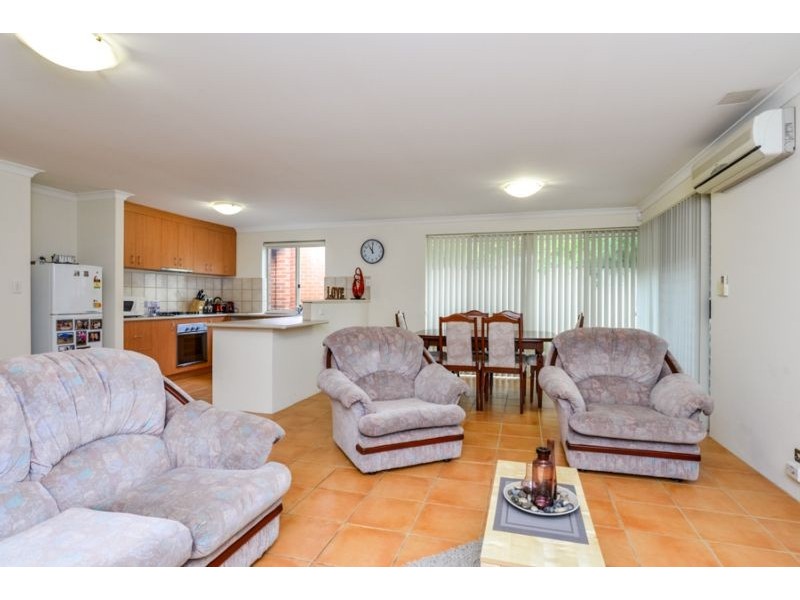 14 Harris Street, Carlisle WA 6101