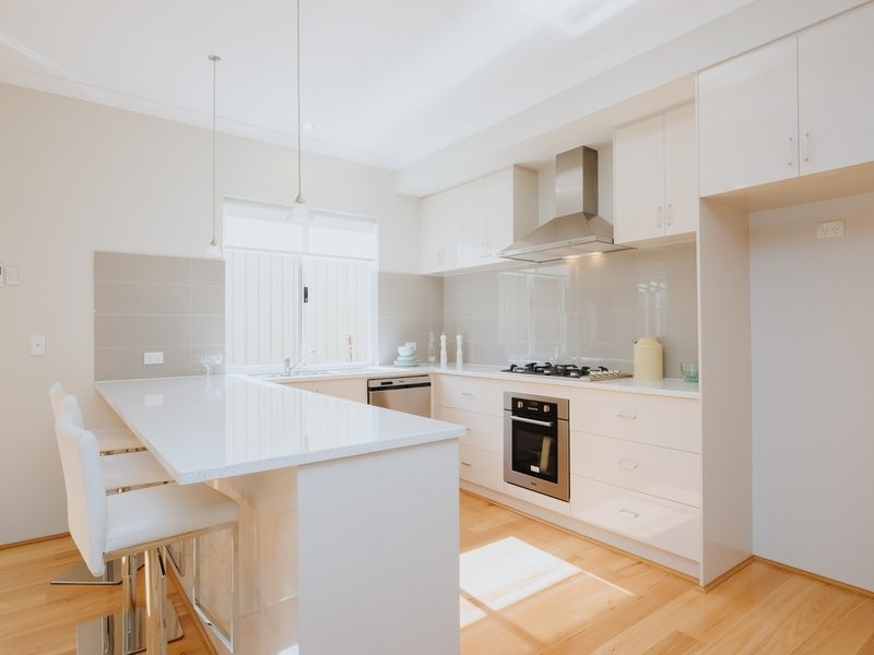 5 Stoneham Street, Joondanna WA 6060