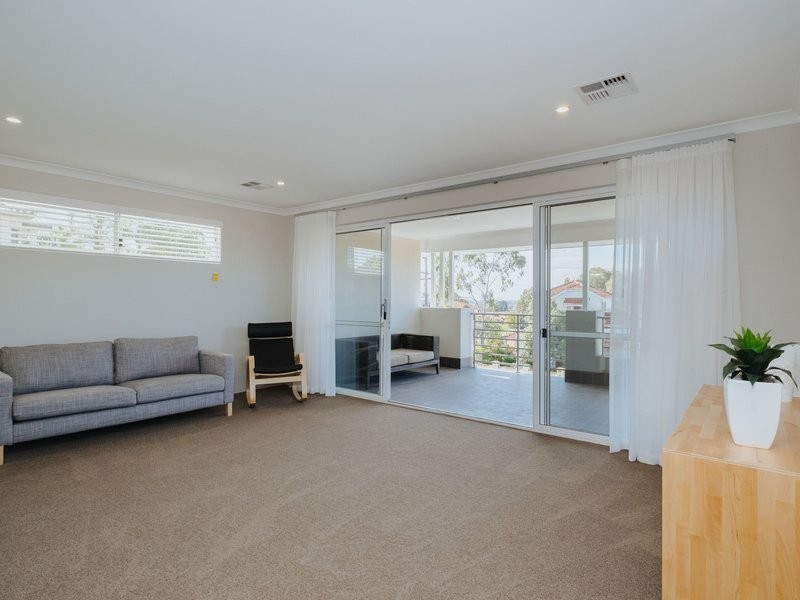 5 Stoneham Street, Joondanna WA 6060