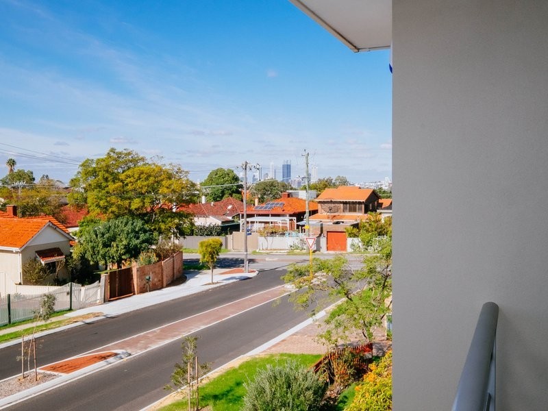 5 Stoneham Street, Joondanna WA 6060