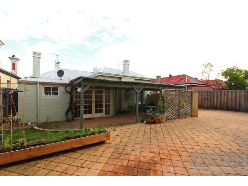 94 Lincoln Street, Highgate WA 6003